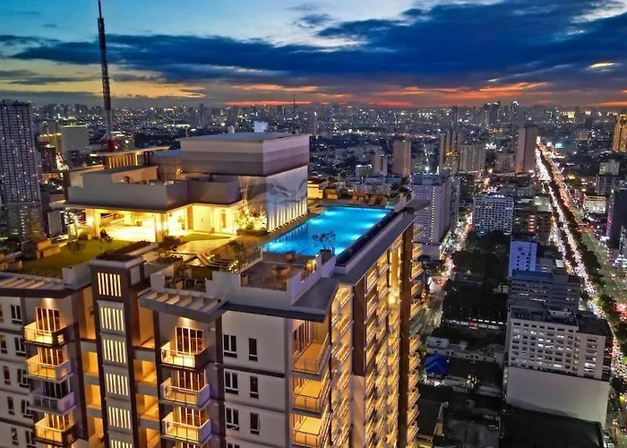 Queen Executive Near Solaire Casino And Mrt * Manila