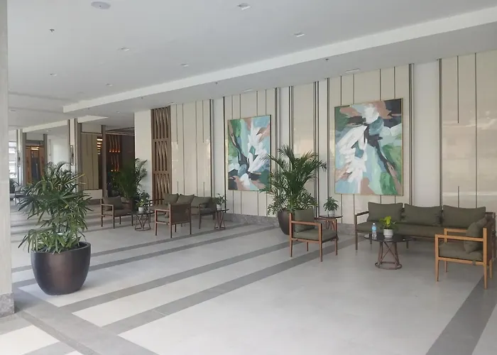 Queen Executive Near Solaire Casino And Mrt Apartamento